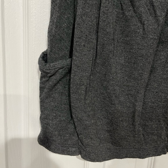 Maternity / Nursing Side Access Top with Pockets - Picture 2 of 4